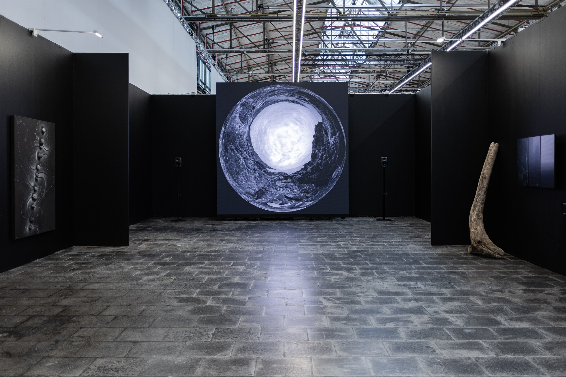 Be Plural, Like the Universe / Art Dusseldorf 2025